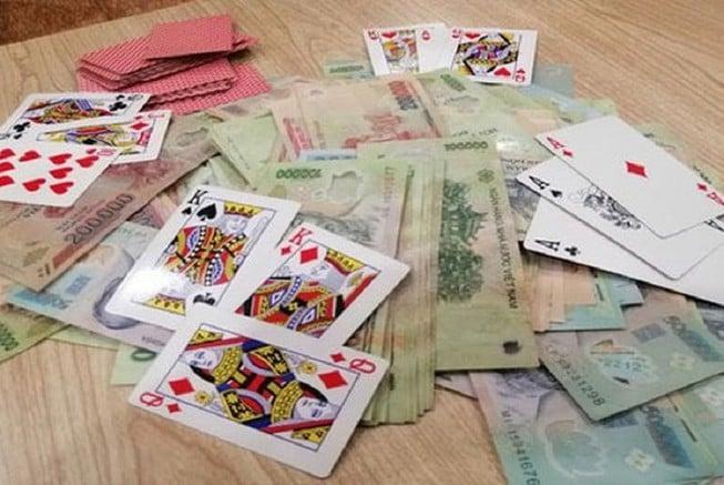 Kinh nghiệm đánh bài baccarat hiệu quả giúp bạn thắng lớn khi chơi đánh bài baccarat